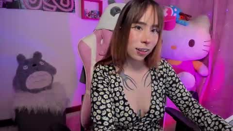 AIKA  online show from September 18, 9:52 pm