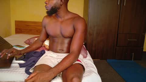 Wakanda Mamba online show from April 18, 10:10 pm