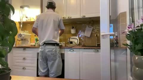 Walice online show from September 12, 10:12 pm