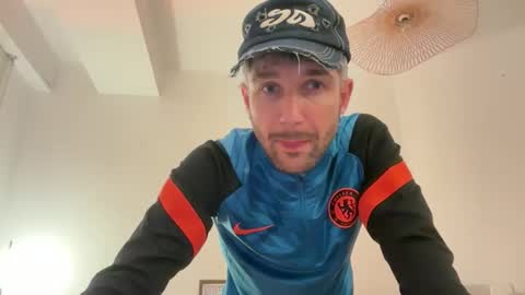 Walice online show from December 15, 1:45 am