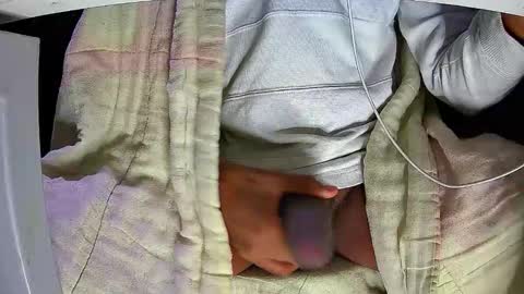 Kentaro online show from December 17, 5:25 am