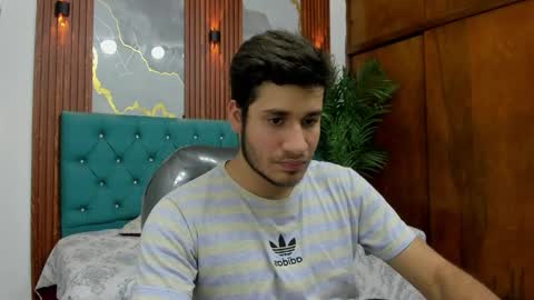 WALTER NOILS online show from April 15, 12:03 am