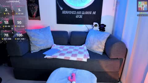   online show from March 27, 3:01 am