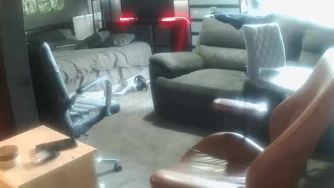 inittogetitin online show from February 28, 11:09 pm