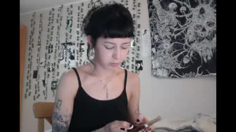 Mina online show from May 14, 3:43 pm