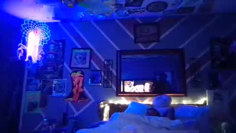 we_r_freaks online show from March 1, 10:41 am