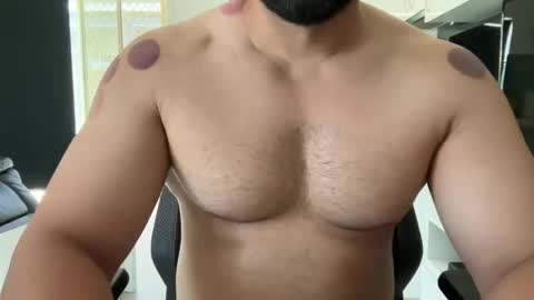 Weapon X online show from January 4, 3:40 am