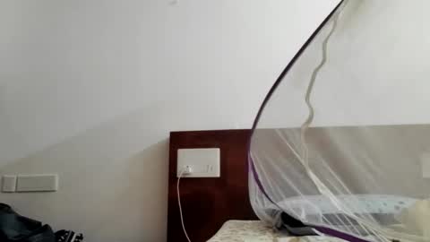 sexyguy online show from September 15, 6:48 am