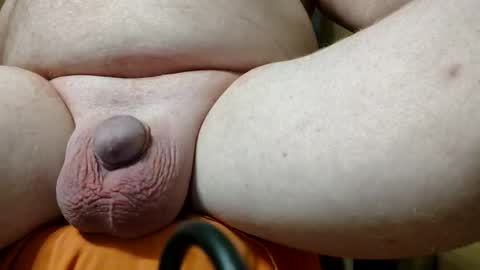 wellequiodhunter90210 online show from September 23, 9:32 pm