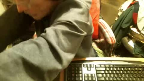 WOMEN MAKE MY COCK THROB online show from June 6, 2:17 am