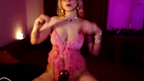 Liza online show from April 11, 4:33 pm