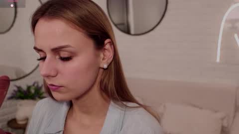 Im Wendy online show from November 27, 9:33 pm