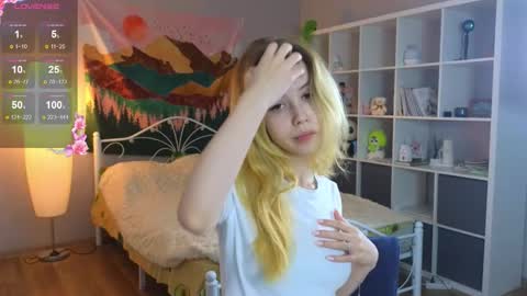 Wendy online show from September 12, 5:04 pm