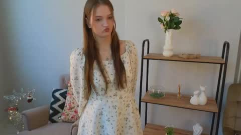 Elsa online show from June 5, 8:31 am