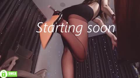 wendyemily online show from October 21, 4:39 am