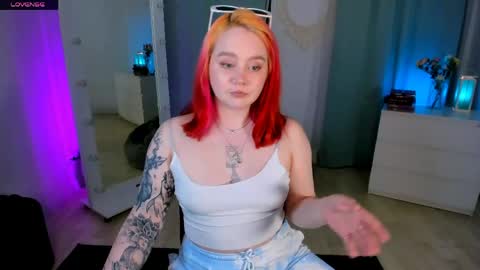 wendyycandy online show from May 25, 3:07 pm
