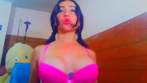 Snapshot of wenndy_ardent chatting on January 31, 7:08 pm TaTis online show from January 31, 7:08 pm