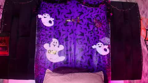 WEN SHENG online show from October 23, 7:15 pm