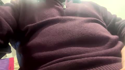 wes40960 online show from February 10, 11:55 pm