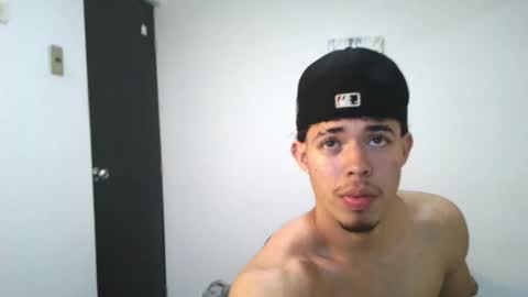 Snapshot of wesley_7 chatting on October 11, 3:11 am wesley_7 online show from October 11, 3:11 am