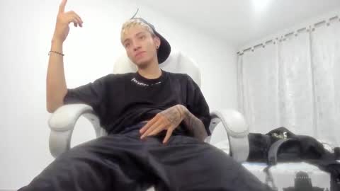 Wesley Boy online show from September 10, 11:39 pm