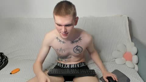 Wes online show from January 11, 8:21 pm