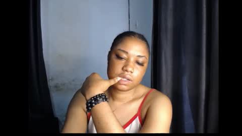 queen online show from December 30, 10:53 am