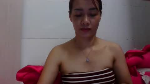 wetbaby7278 online show from April 13, 1:10 am