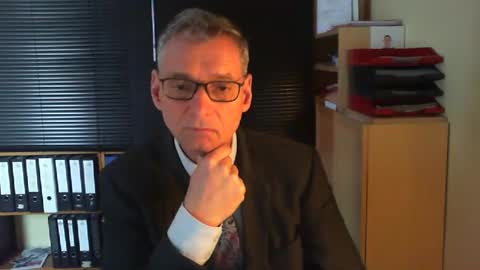 Franz online show from March 8, 9:06 am