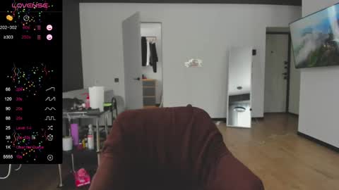 Max online show from February 20, 8:50 am