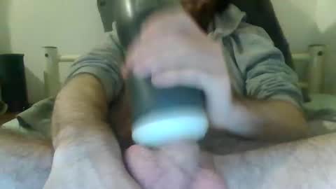 Snapshot of whitebaamboo chatting on December 5, 7:21 am whitebaamboo online show from December 5, 7:21 am