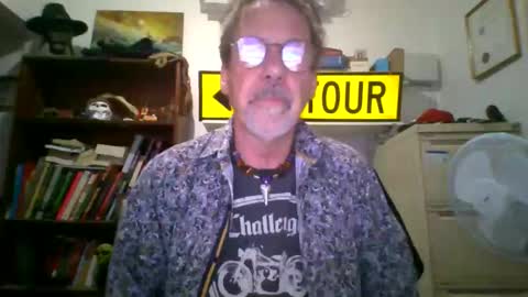 whiteboomer online show from March 26, 10:31 am