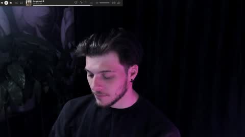 Gus online show from April 11, 9:19 pm