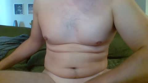 whiteknight169 online show from October 19, 9:08 pm