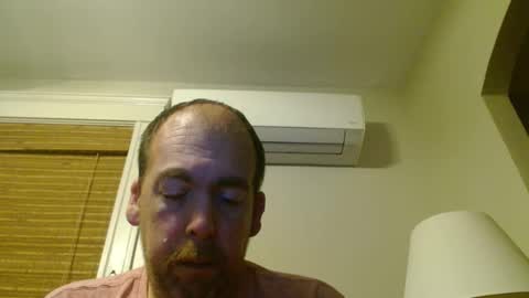 Snapshot of whitemi72975 chatting on September 13, 2:14 am Whitey online show from September 13, 2:14 am