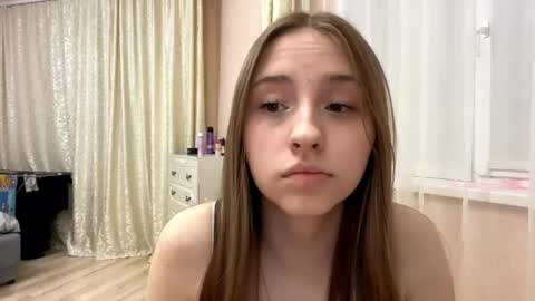 Vicky online show from April 19, 6:32 pm