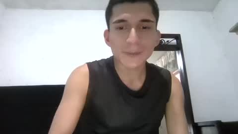 A little Whitte Raven online show from February 22, 9:17 pm