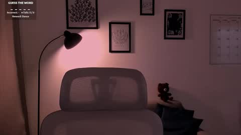 whoislulu online show from December 21, 2:45 pm