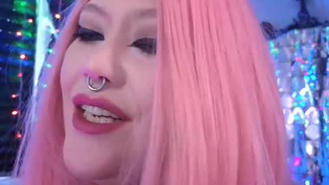 Laura  online show from March 3, 8:27 am