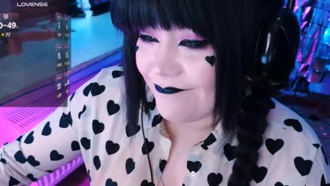 Laura  online show from February 20, 6:39 am