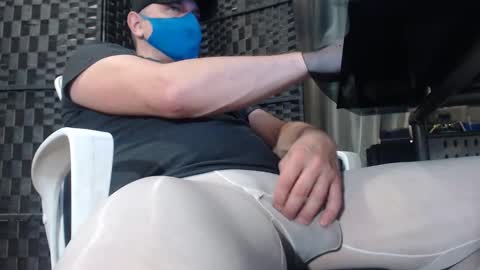 Snapshot of wierdstuffwithdik chatting on September 22, 8:07 am wierdstuffwithdik online show from September 22, 8:07 am