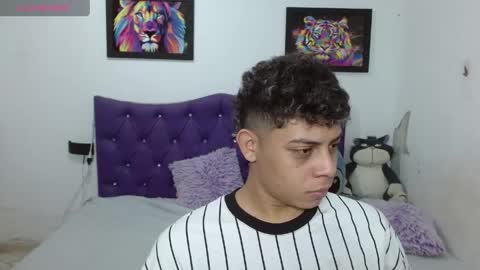 wiilliam online show from April 21, 2:24 pm