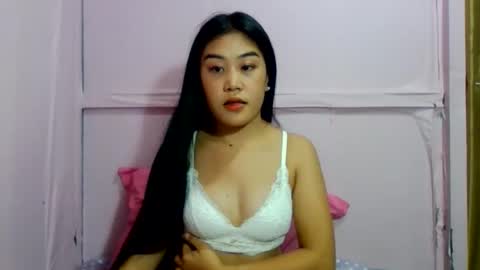 wild_doll69 online show from April 12, 3:27 pm