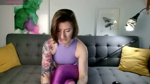 wild_peony online show from July 28, 4:39 pm