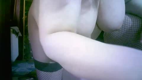 wild_tonya online show from March 12, 7:56 am