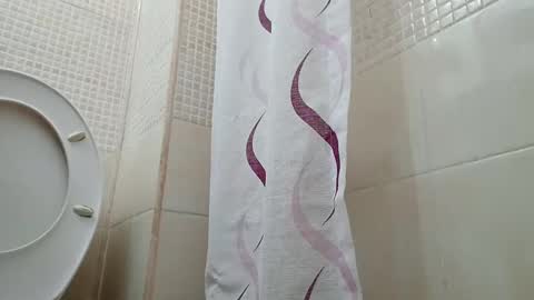 Snapshot of wilddope chatting on March 7, 12:58 am the alpha man online show from March 7, 12:58 am