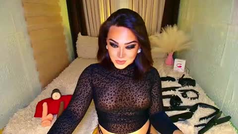 ivana online show from October 9, 10:15 pm