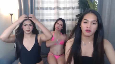 wildhotsexyladyboy online show from April 16, 1:38 am