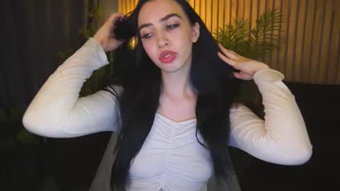 Alena online show from October 21, 1:59 pm