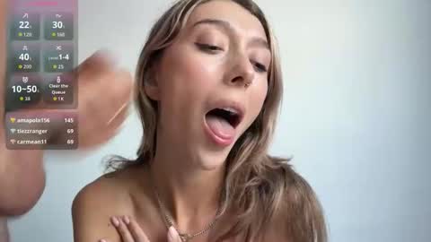 wildsable_ online show from September 17, 2:42 pm